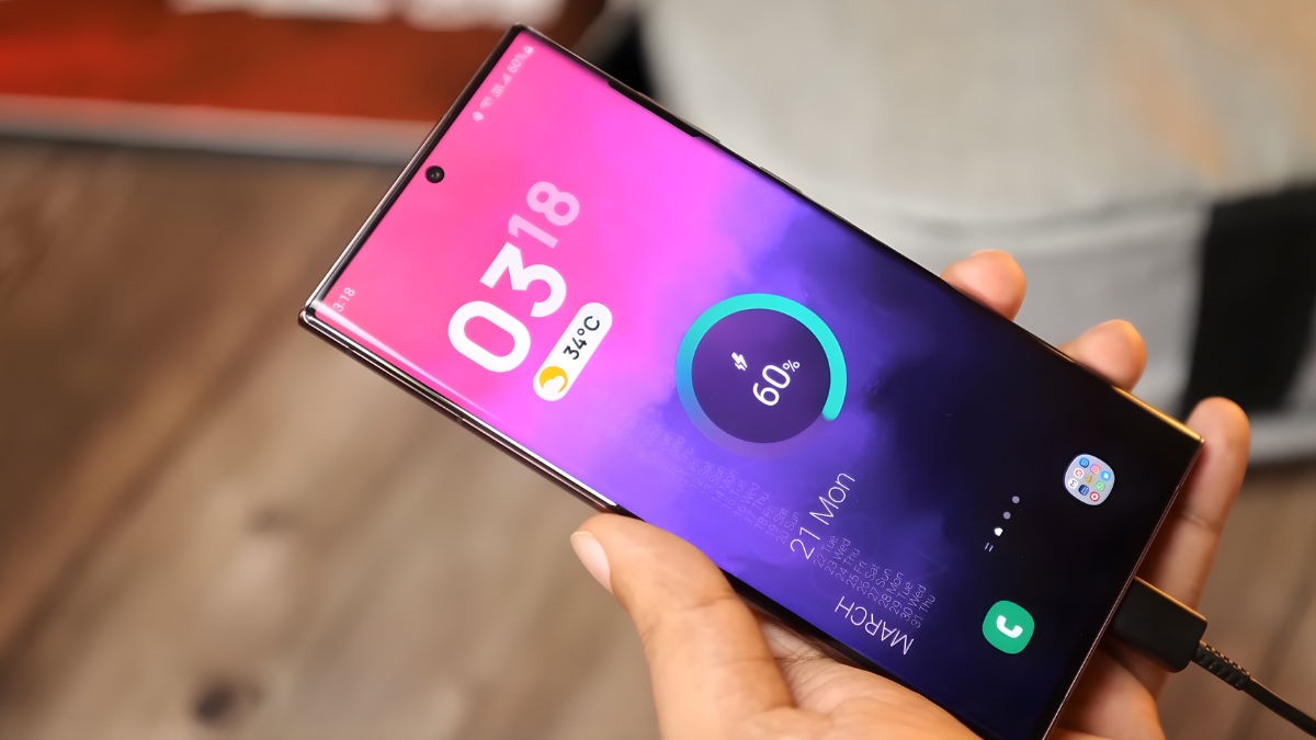 Cách sạc pin nhanh trong 10 giây cho điện thoại Samsung